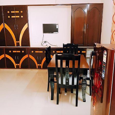SLS Homestay: Luxury AC Apartments Near Tirumala with Modern Amenities Tirupati Exterior photo