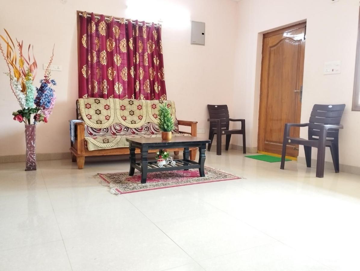 SLS Homestay: Luxury AC Apartments Near Tirumala with Modern Amenities Tirupati Exterior photo